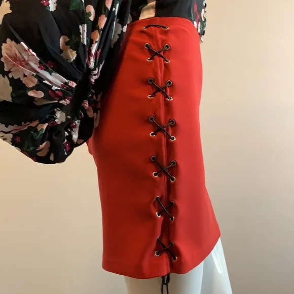 Michael Kors Collection Red wool Mini Skirt 6 NWT leather lace down sides