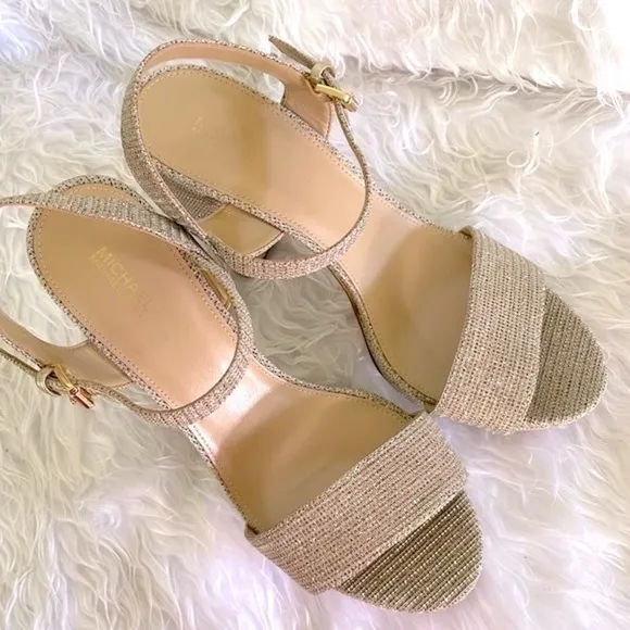 Michael Kors Pale Gold Metallic Shimmer Ankle Strap Block Heeled Sandals Pumps