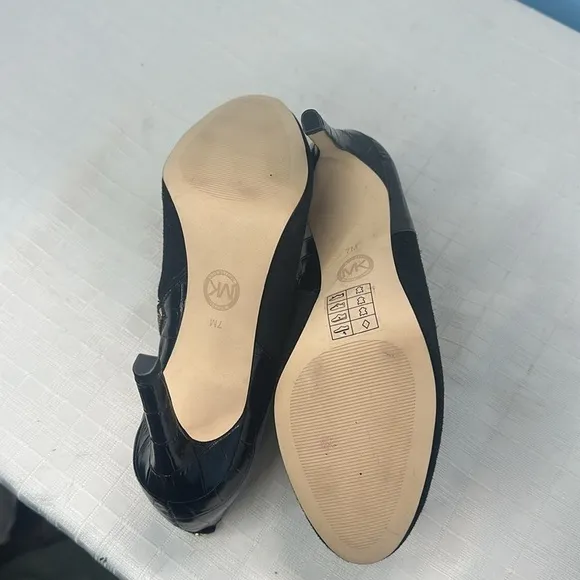 Michael Kors Sammy Ankle Boots size 7