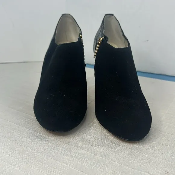 Michael Kors Sammy Ankle Boots size 7