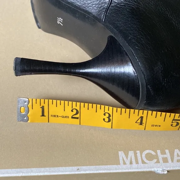 Michael Kors Shiver Black Deerskin Leather Ankle Boots Size 7 1/2