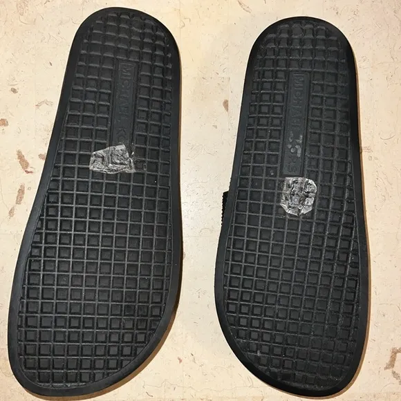 Michael Kors Women’s Black Rainbow Slide Sandals Size 9