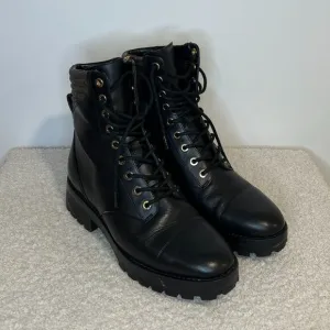 MICHAEL Michael Kors | Bastian Lace-Up Ankle Boots | Black