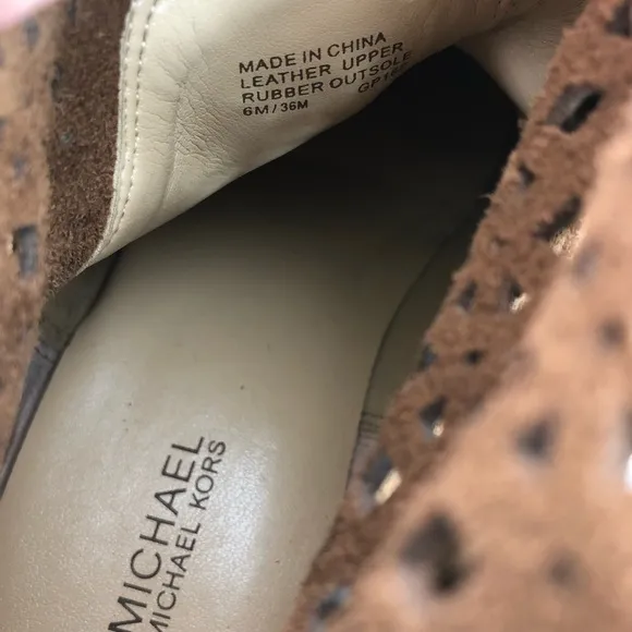 Michael Michael Kors SuedeBrown Ankle Boots Sz 6