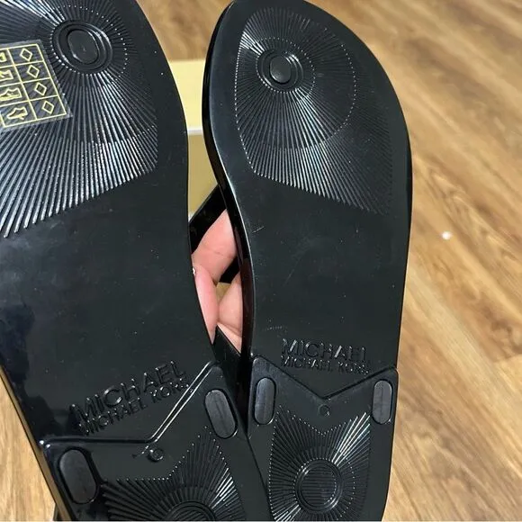 Michael Kors Jelly Thong Flip Flop Black gold sandals women’s 8 new