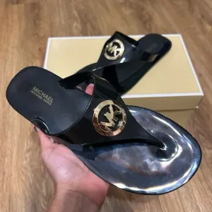 Michael Kors Jelly Thong Flip Flop Black gold sandals women’s 8 new