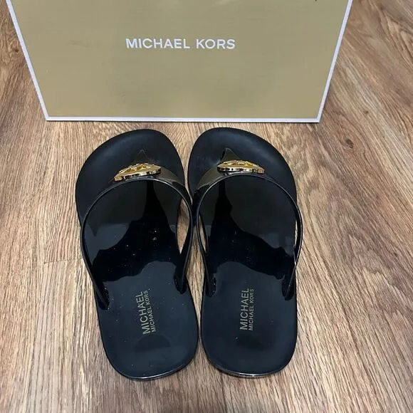 Michael Kors Jelly Thong Flip Flop, Black gold sandals women’s 8 new