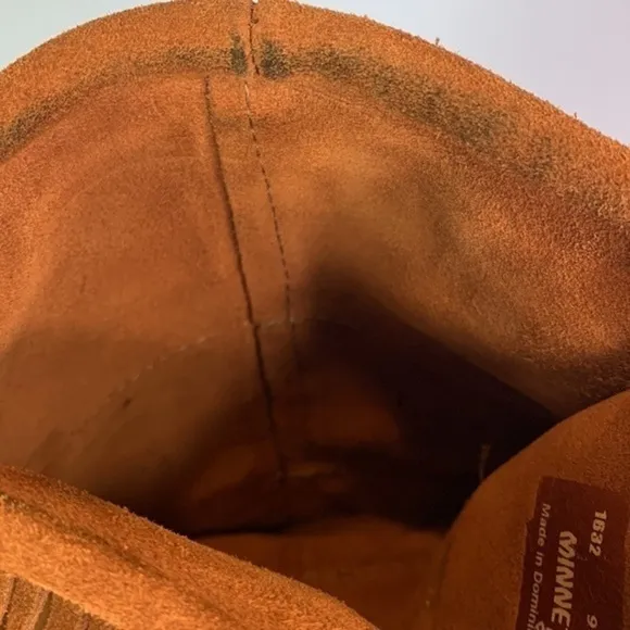 Minnetonka 3-Layer Fringe Boots