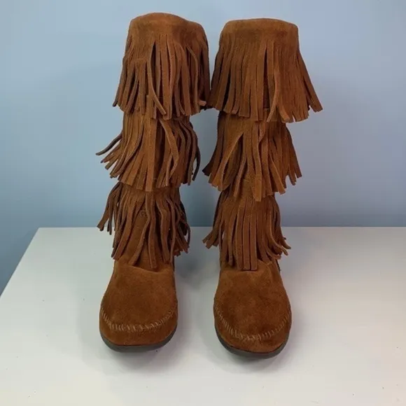 Minnetonka 3-Layer Fringe Boots