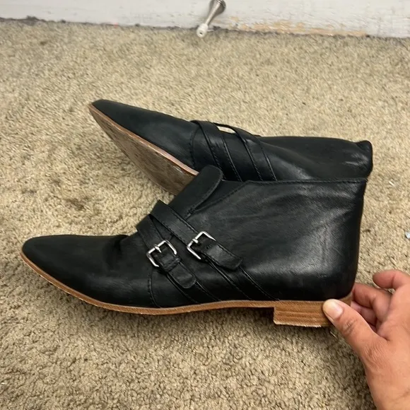 MIU MIU Avíator Ankle Boots Black In Schwarz size 42