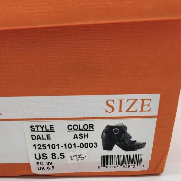 Miz Mooz Dale Cut Out Leather Laser Detail Ankle Boots Women's Size 8.5