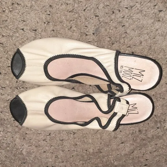 MIZ MOOZ-Dory-Beige Leather/Black Elastic Stretch Slingbacks-Sz 38.5-Excellent