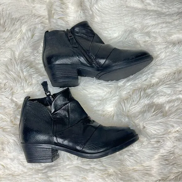 Miz Mooz Leather Cut-Out Ankle Boots Burlington Black - Medium