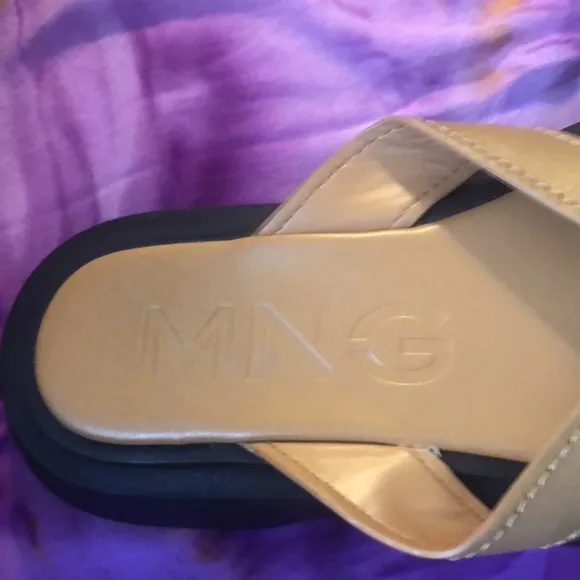 MNG thong Flip Flops