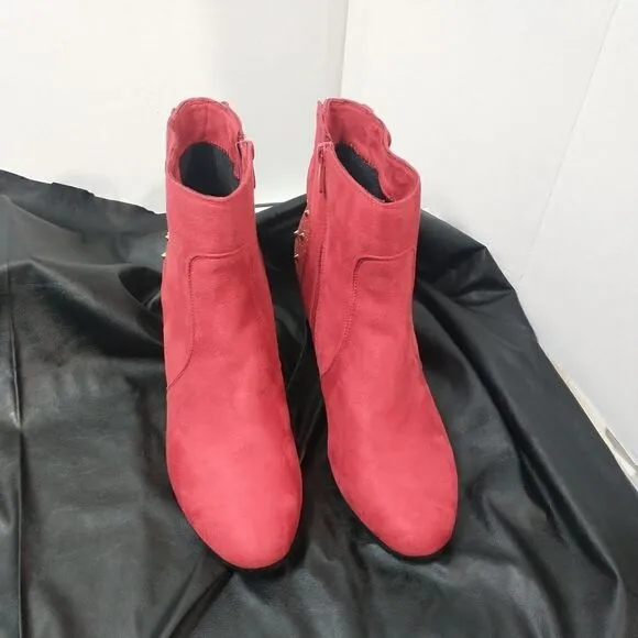 Monroe and Main  SZ 12M  Woman's Red Ankle Boots Excellent