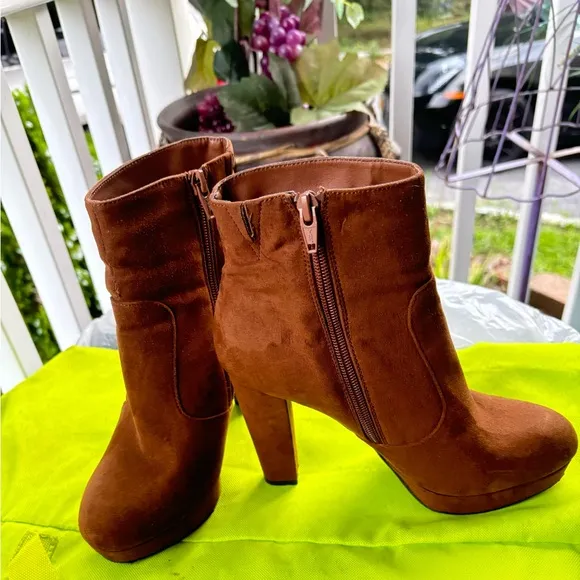Mossimo Supply Co Boots Womens Ankle Bootie Heels