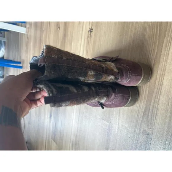 Muk LuksPurple Faux Suede Boots with Fluffy Accents