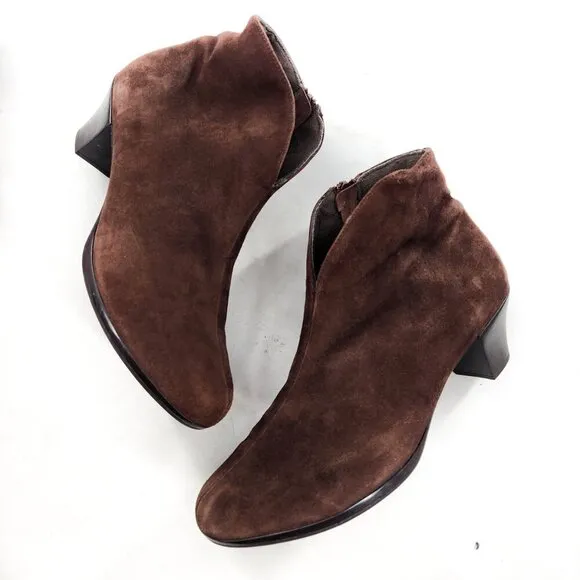 MUNRO Robyn Brown Suede Bootie Ankle Boots Zip