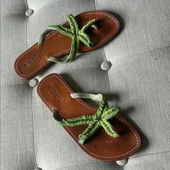 Mystique Womens Beaded Starfish Sandals Flip Flops Size 6