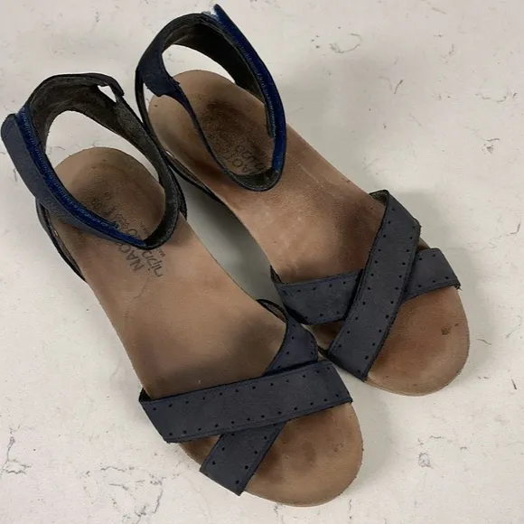 NAOT WAND ANKLE STRAP SANDAL Women’s Size 8.5 / Euro 39