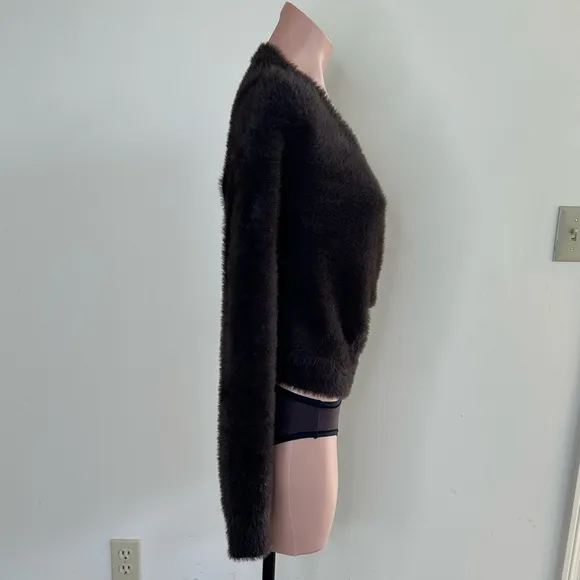 Natural Life Fuzzy Cropped Sweater in Espresso
