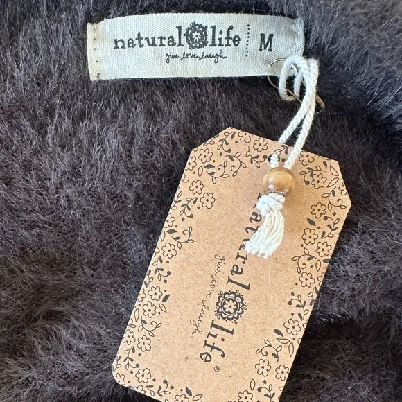 Natural Life Fuzzy Cropped Sweater in Espresso