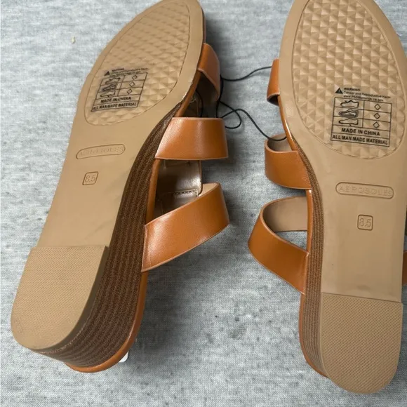 NEW Aerosoles Women’s Cognac Faux Leather Ankle Strap Sandal - 8.5