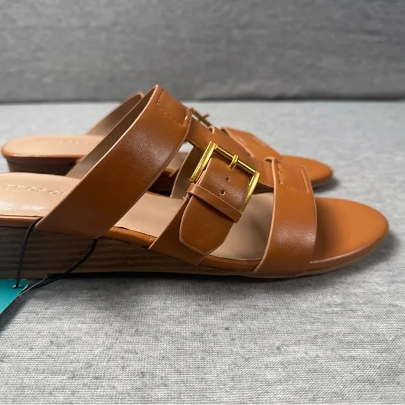 NEW Aerosoles Women’s Cognac Faux Leather Ankle Strap Sandal - 8.5