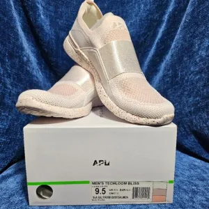 NEW APL Pink Salmon Techloom Bliss Running Shoes Men 9.5 Sea Salt
