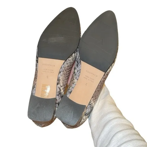 NEW Aquatalia Pasha Embossed Snake Print Pumps Block Heels‎ Size 6