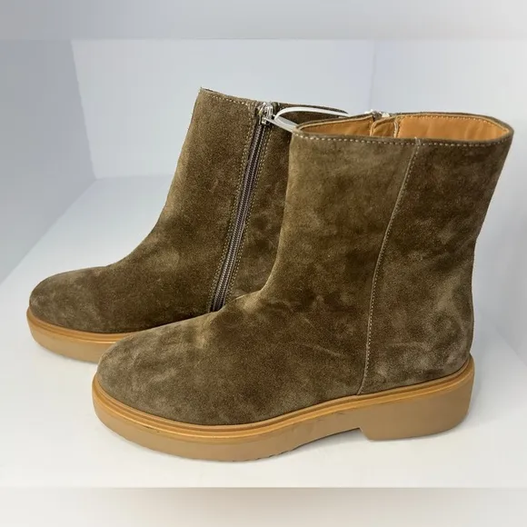 NEW Aquatalia Suede Boots Size 8.5