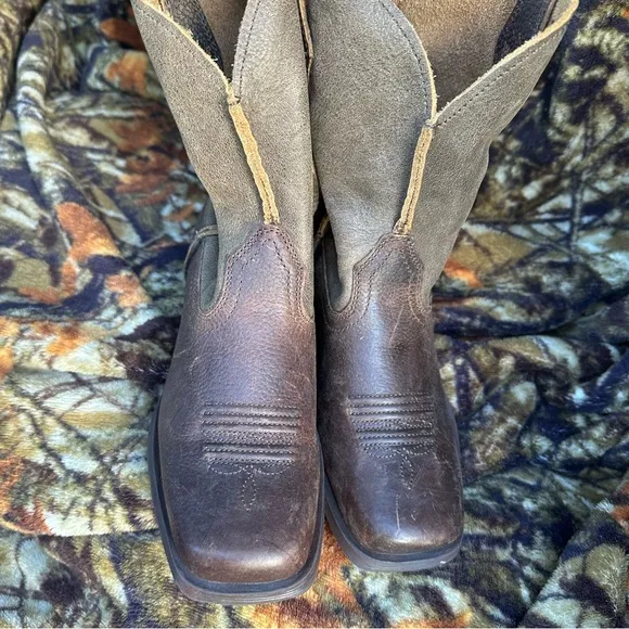 NEW! ARIAT BOYS' EARTH RAMBLER WESTERN BOOTS - SQUARE TOE Size 13