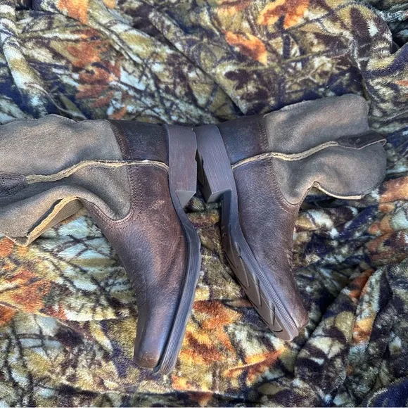 NEW! ARIAT BOYS' EARTH RAMBLER WESTERN BOOTS - SQUARE TOE Size 13