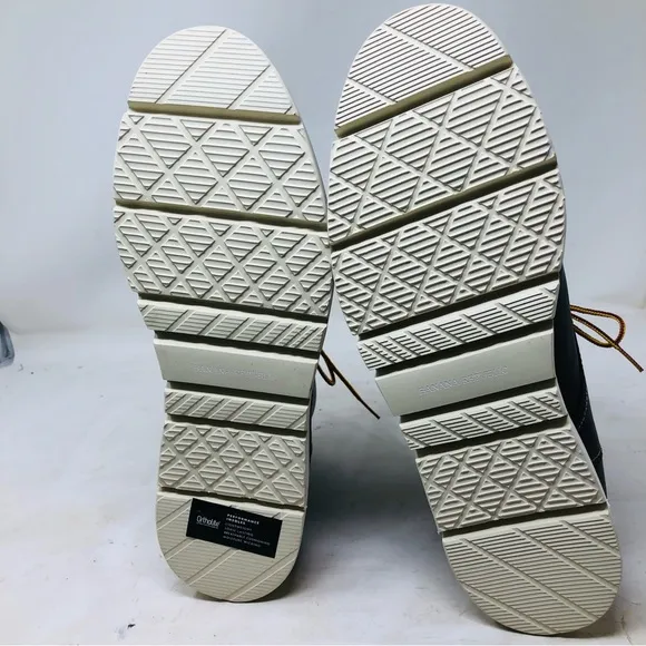 New Banana Republic Haywood Ortholite Boots