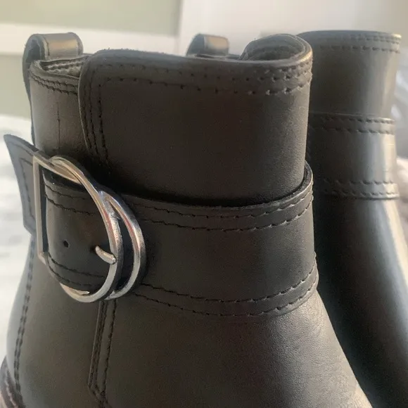New Blondo Waterproof Leather Ankle Boots Women’s 7.5