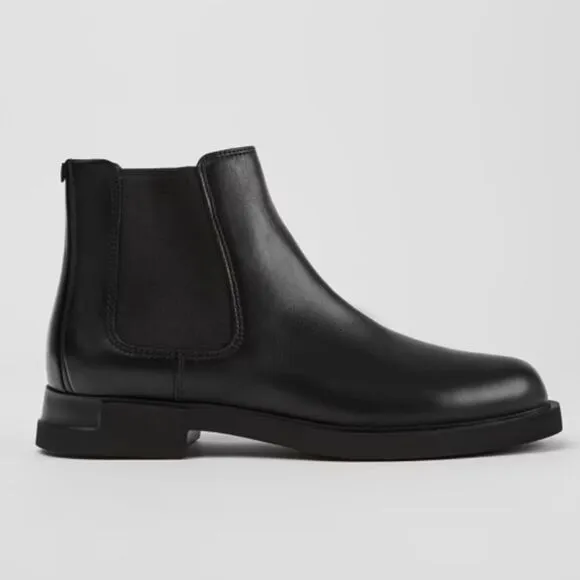 New Camper Iman Black leather chelsea boots women low Ankle size 37 USA 7