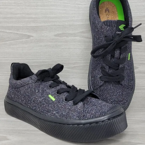 new Cariuma Ibi Low Stone Black Knit Sneakers Shoes in stone black 2T6