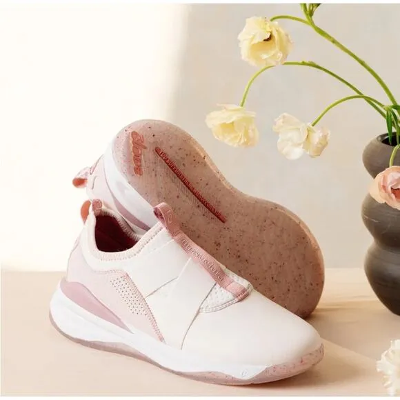 NEW Clove Limited Edition Clara 1 Classic Shoes Japanese Blossom Women’s 8.5