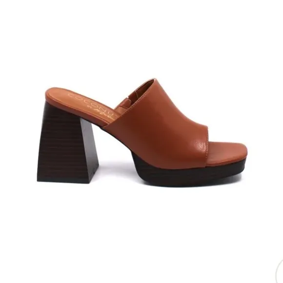 New Coconuts by Matisse Kate Slide on Heeled Sandals in Black Size 7