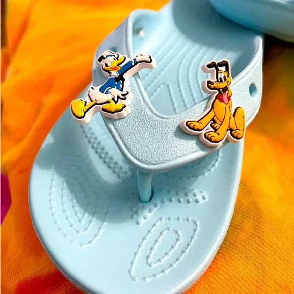 New Crocs Disney’s Cinderella Blue Sandals Flip Flops 🩴 ~ Woman’s 8  (207713)