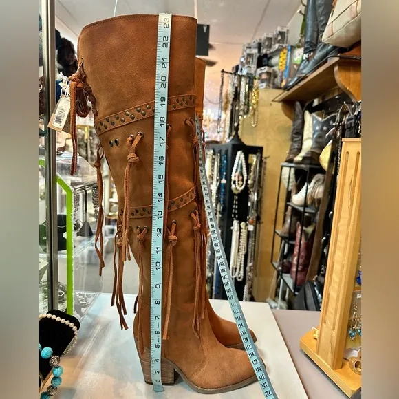 New Dingo Over The Knee Suede Fringe Pull On  Womens Boots DI 268 Size 6.5
