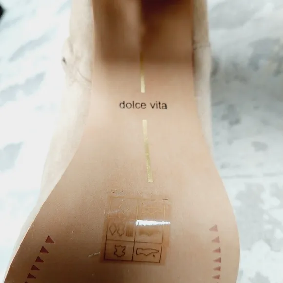 NEW Dolce Vita Ulyses Tan Suede Block Heel Zip Up Ankle Boots M572