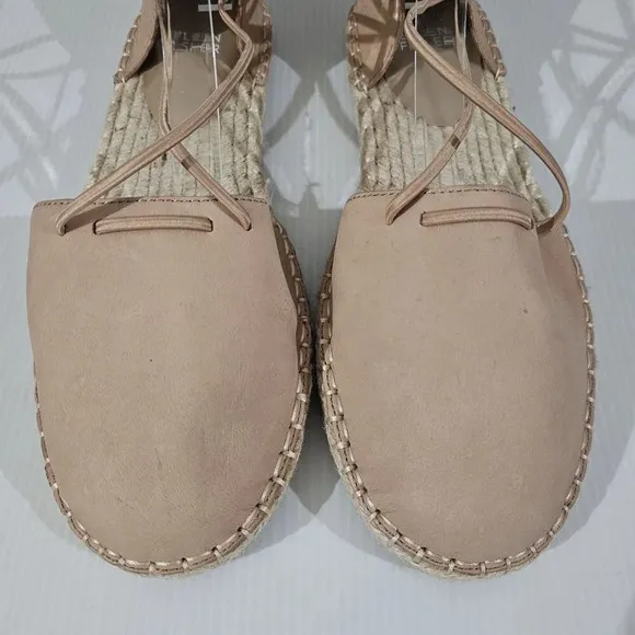 NEW Eileen Fisher Lace Up Flat Espadrille Sandal Beige Leather 9.5