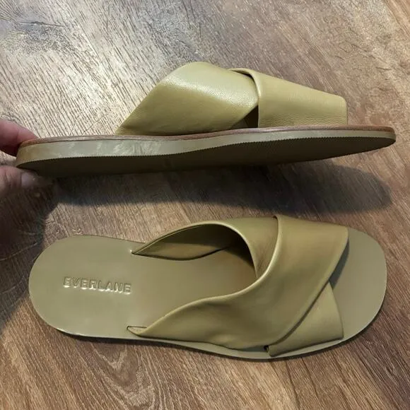 NEW Everlane The Day Crossover Sandal In Sienna Brown Size 7