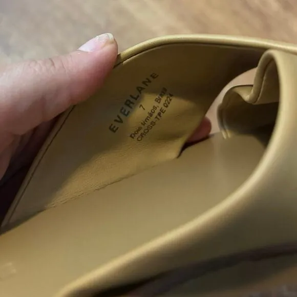 NEW Everlane The Day Leather Crossover Sandal In Sienna Brown Size 7