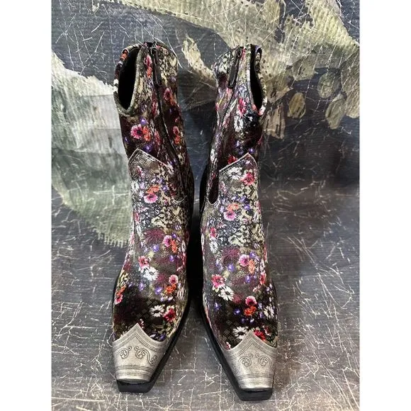 New Free People Brayden Western Boots in Wild Flower Floral Print Velvet Sz 37.5
