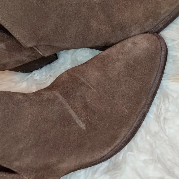 New Free People Charm Double V Brown Suede Ankle Boots Size 37.5