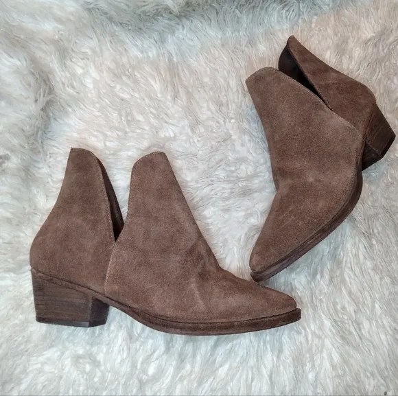 New Free People Charm Double V Brown Suede Ankle Boots Size 37.5