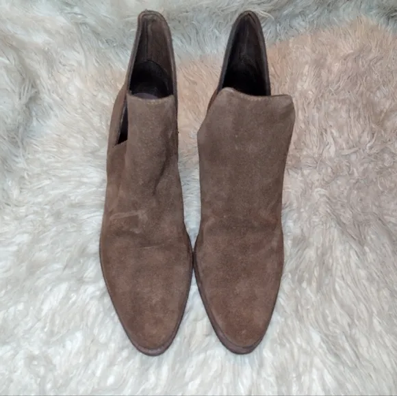 New Free People Charm Double V Brown Suede Ankle Boots Size 37.5