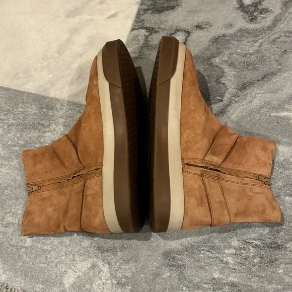 NEW Free People Bodhi Harness Sneaker Bootie Brown Suede boots size 10
